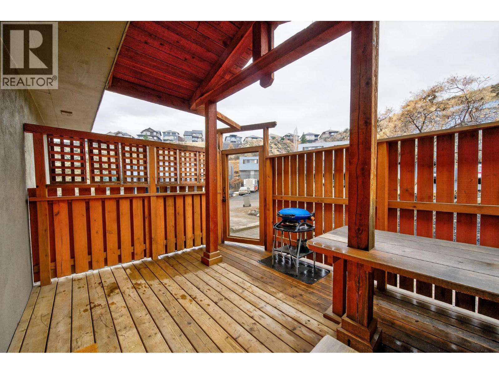 870 MCQUEEN Drive Unit# 114, Kamloops