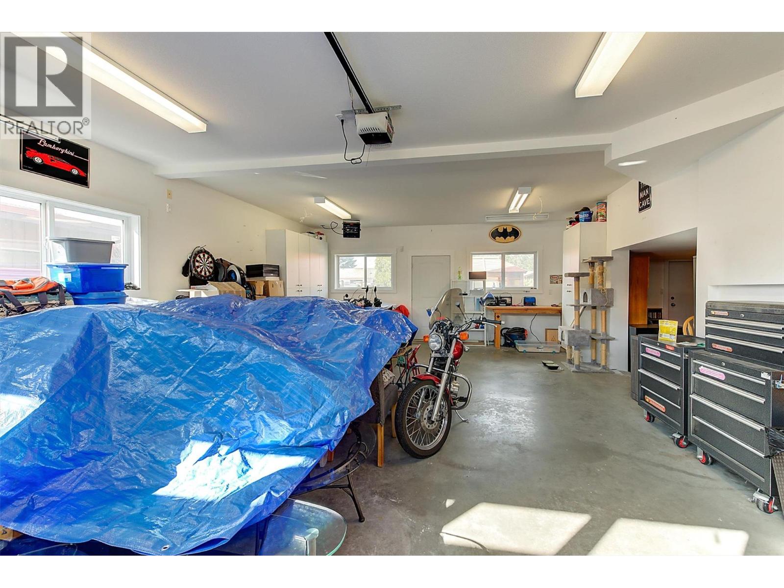 1506 Johnson Street, Summerland