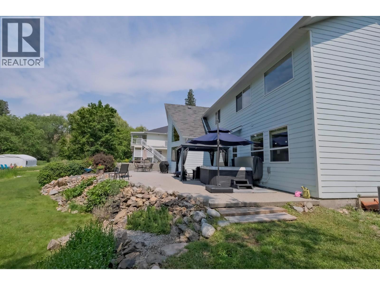 7200 VICTORIA Road S, Summerland