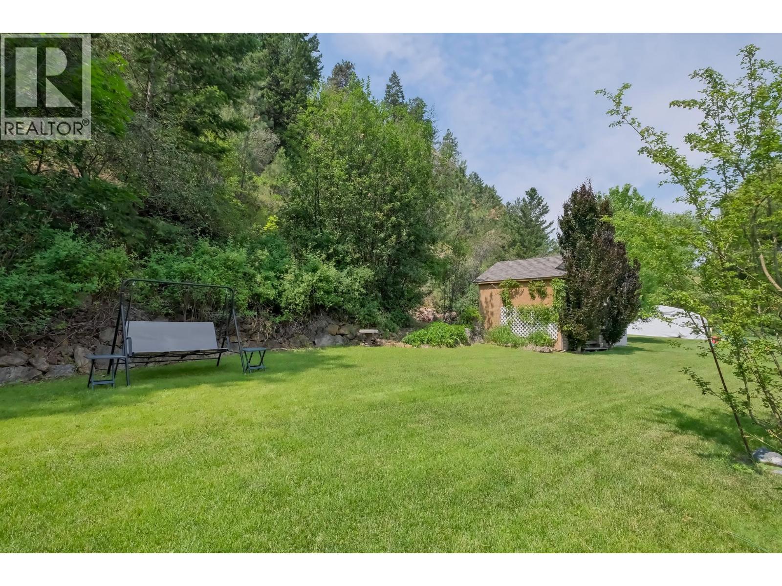 7200 VICTORIA Road S, Summerland
