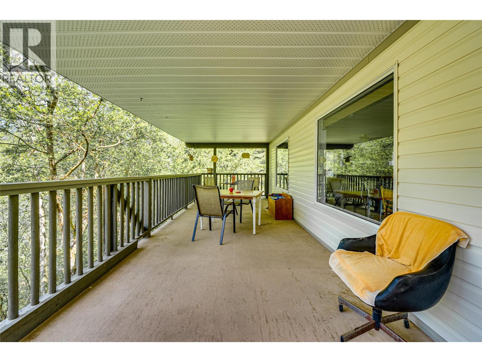 3315 Fiva Creek Road S, Westbridge