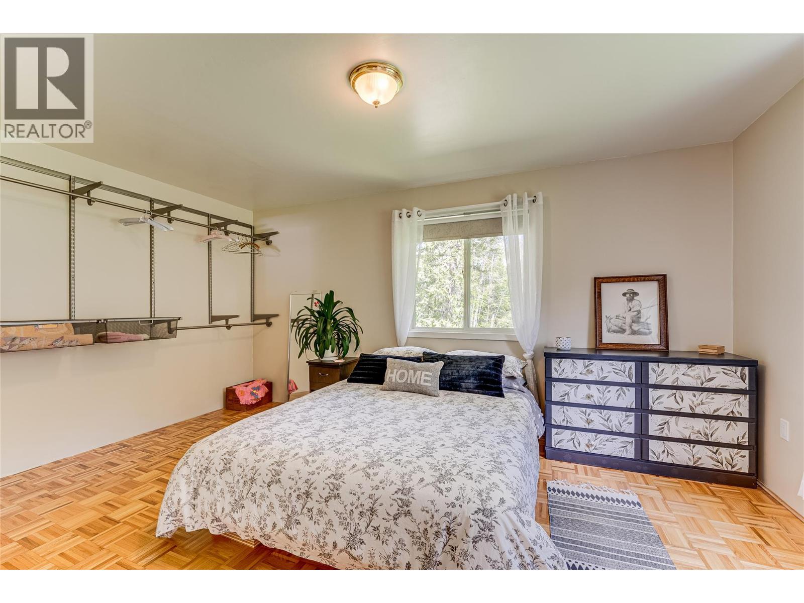 3315 Fiva Creek Road S, Westbridge