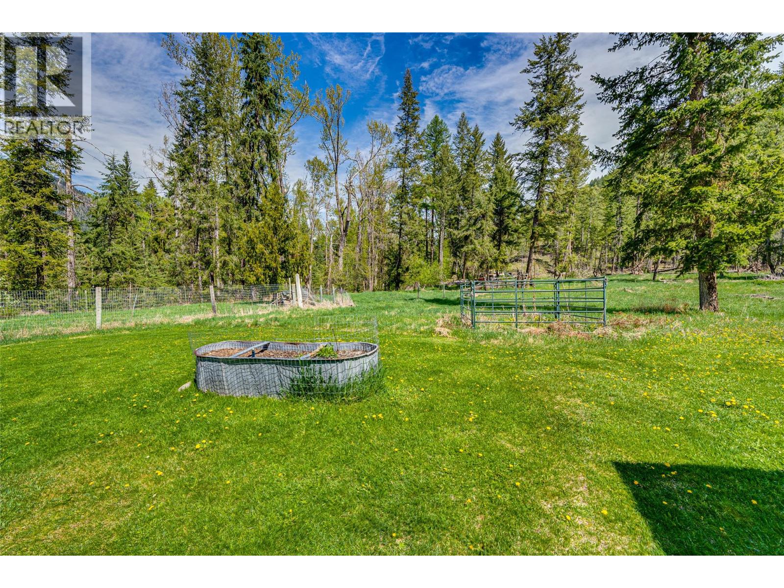 3315 Fiva Creek Road S, Westbridge