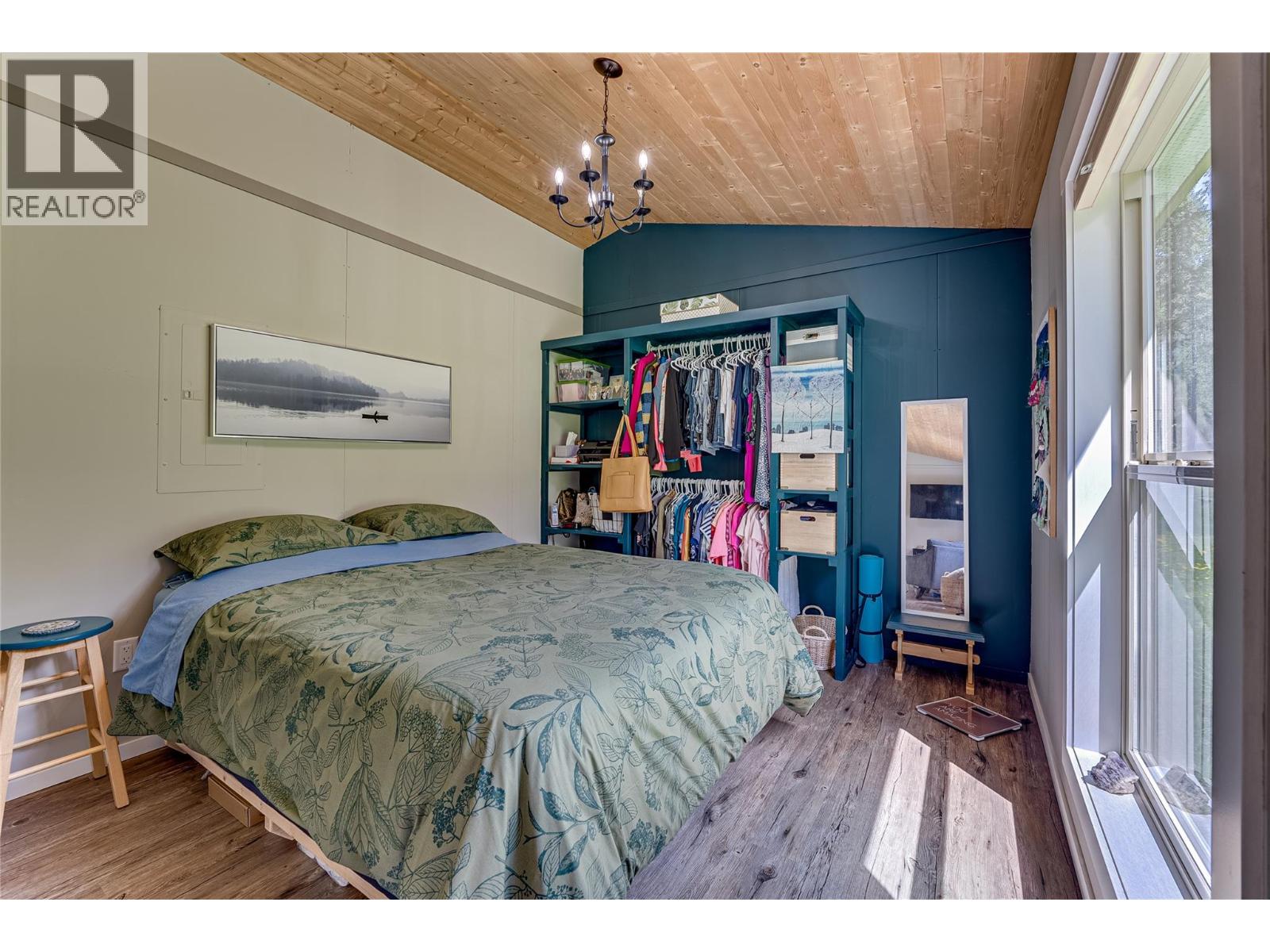 3315 Fiva Creek Road S, Westbridge