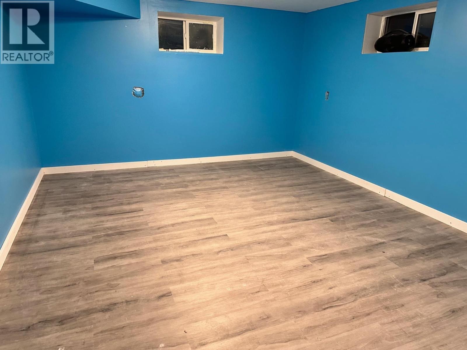 9857-9861 Church Street, Little Fort