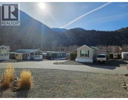79 4354 Highway 3 Other, Keremeos