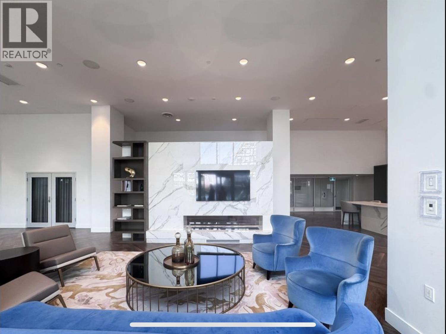 #561-6320 NO. 3 Road, Richmond