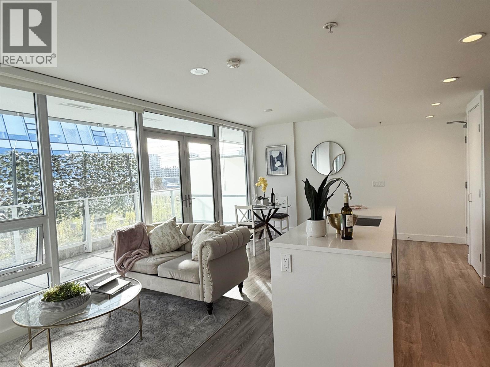 #561-6320 NO. 3 Road, Richmond