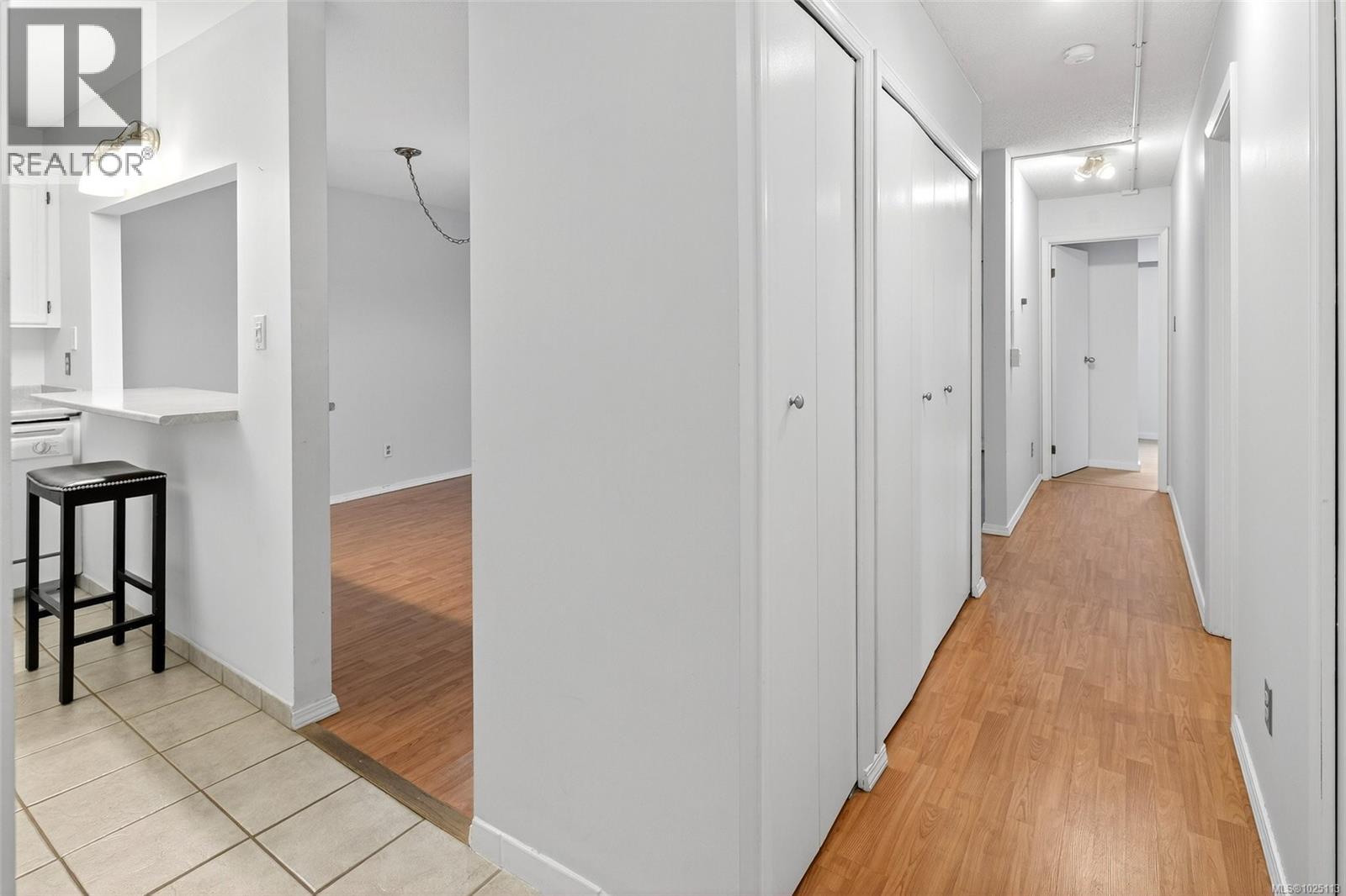 201 1188 Yates Street, Victoria