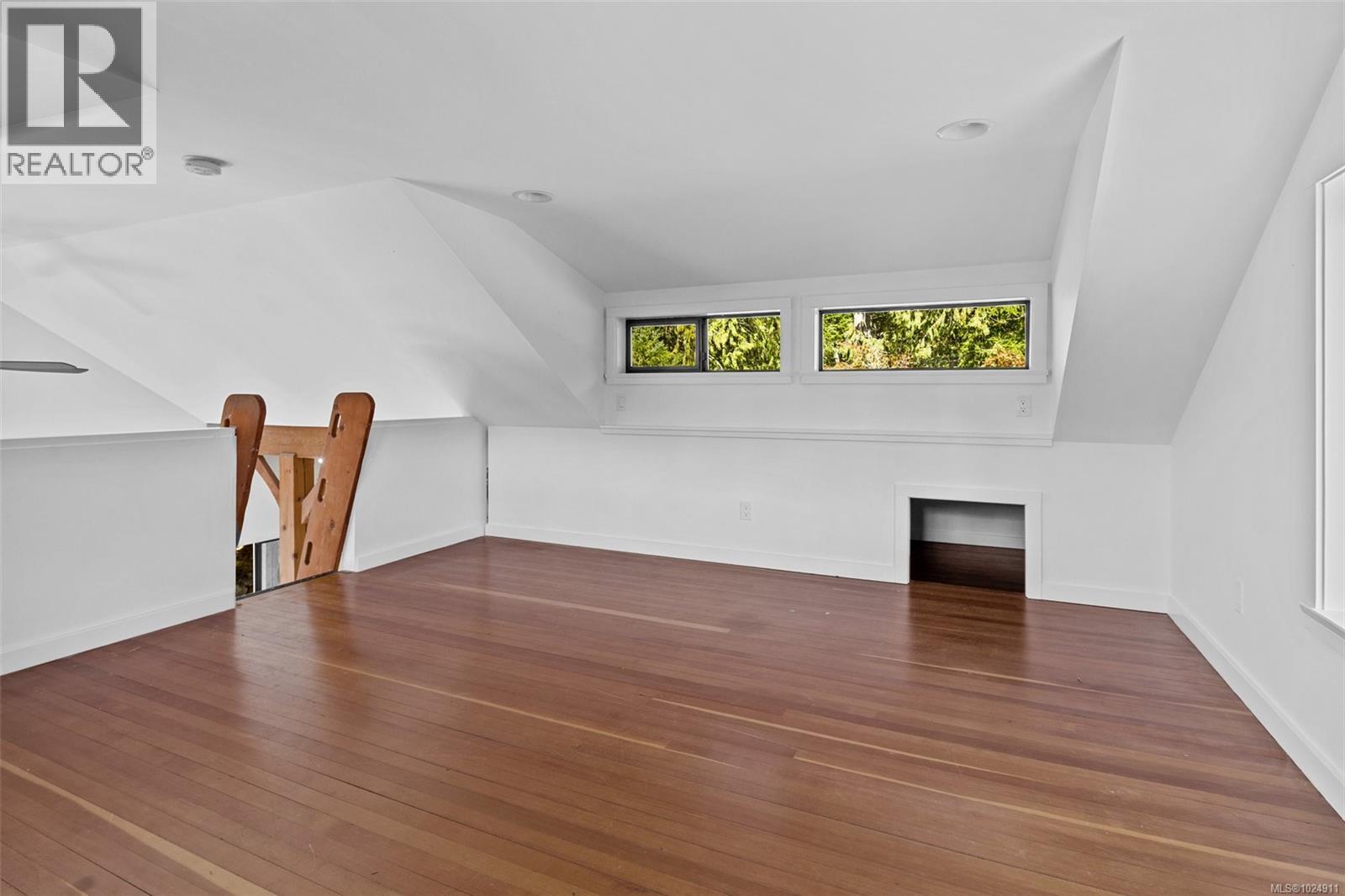  400 Baker Road, Salt Spring