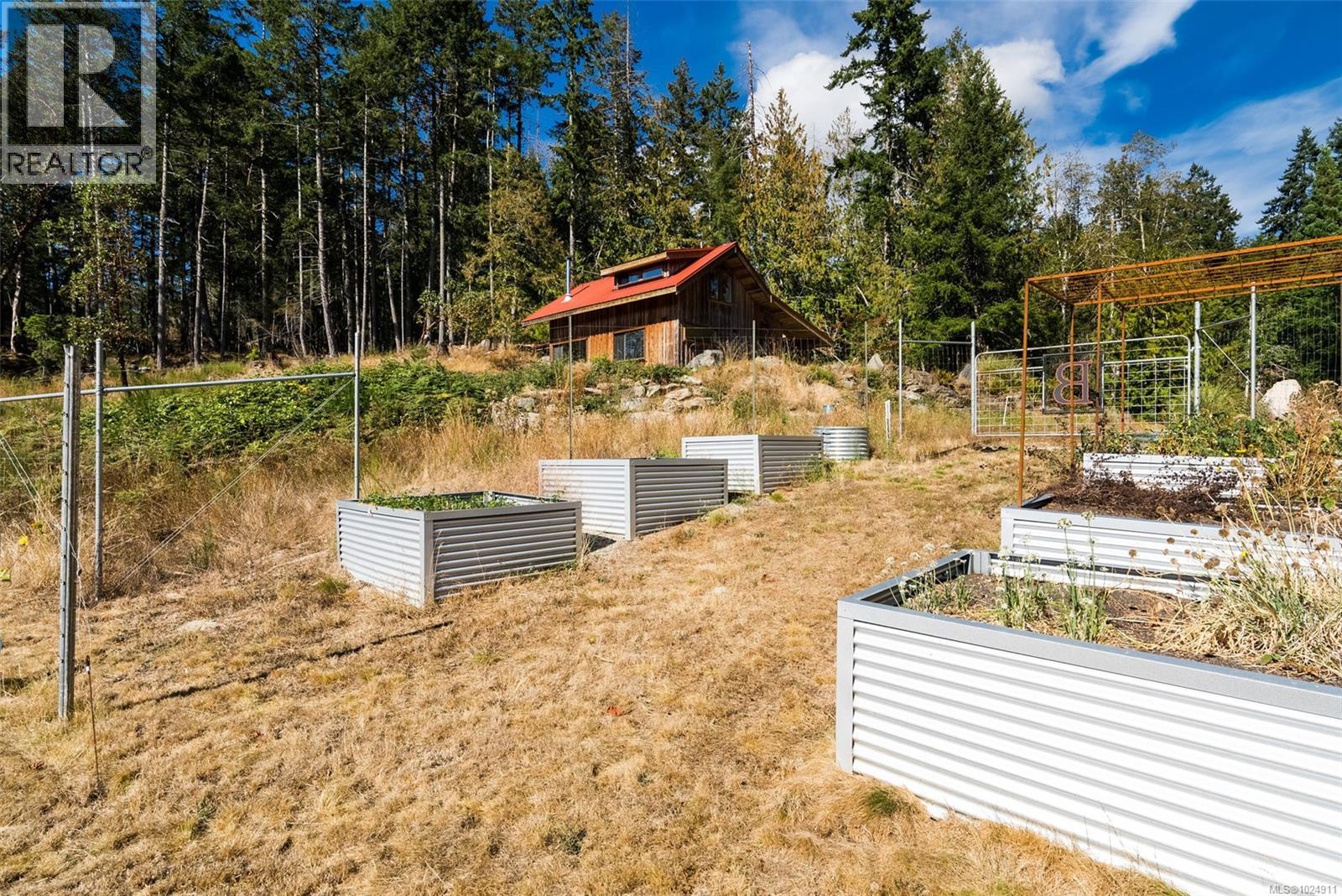  400 Baker Road, Salt Spring