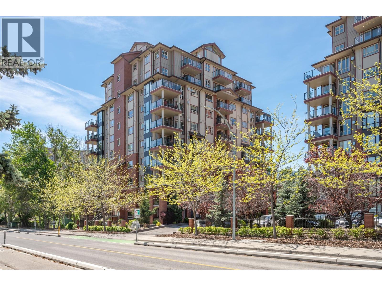 #702-2125 ATKINSON Street, Penticton