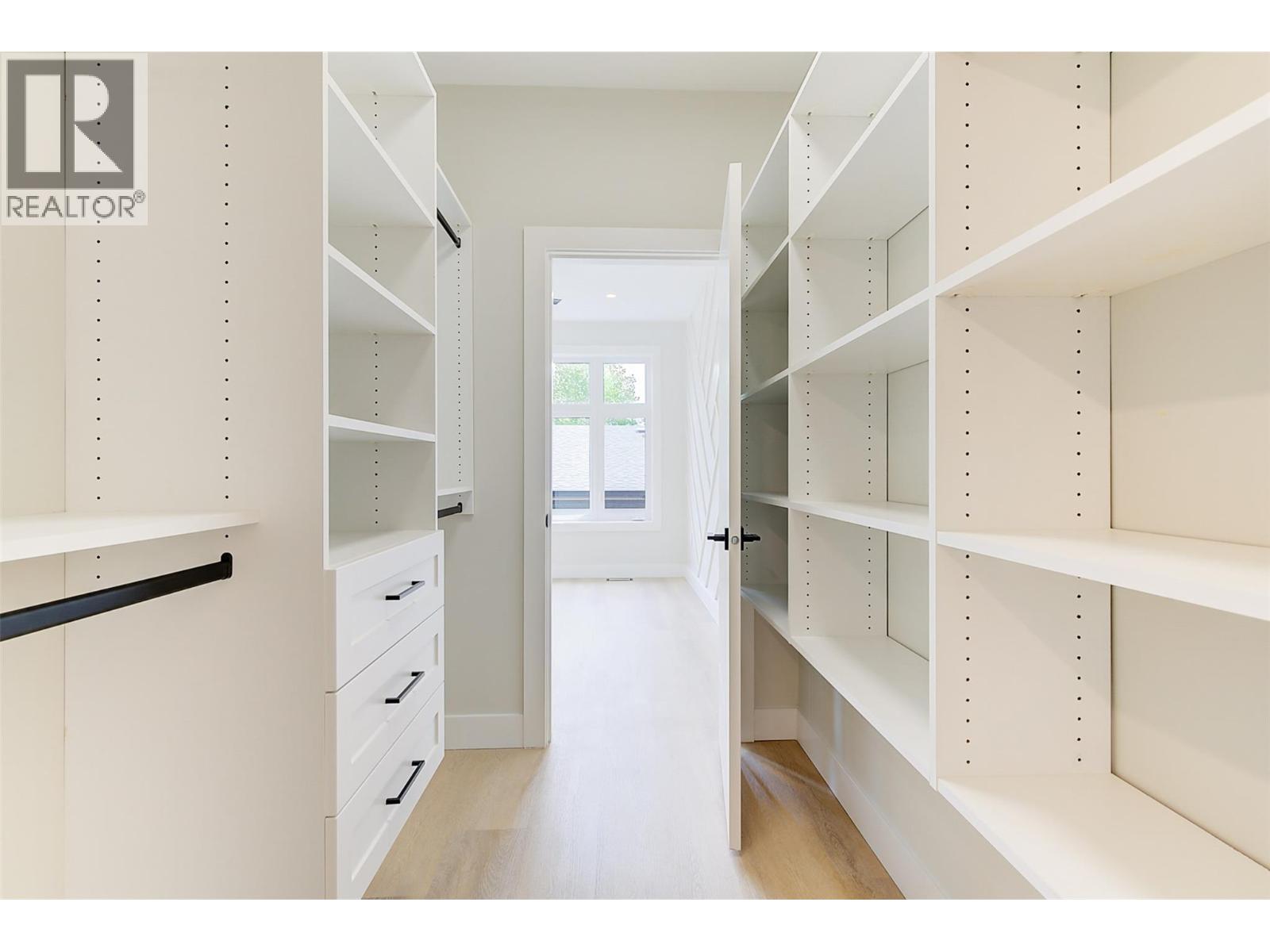 4 839 Lawson Avenue, Kelowna