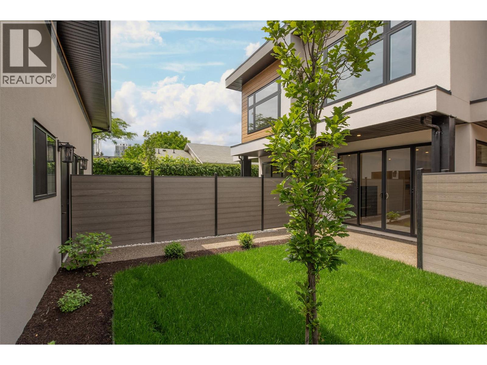 4 839 Lawson Avenue, Kelowna