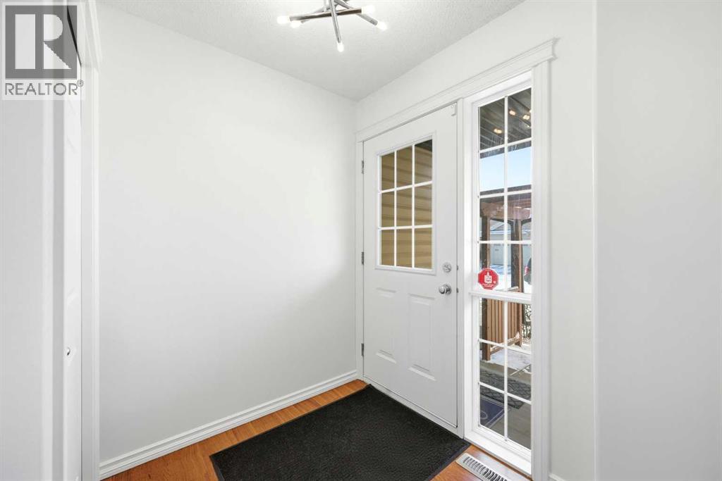 Single Family House for Sale in  Royal Birch Mount NW Royal Oak Calgary 