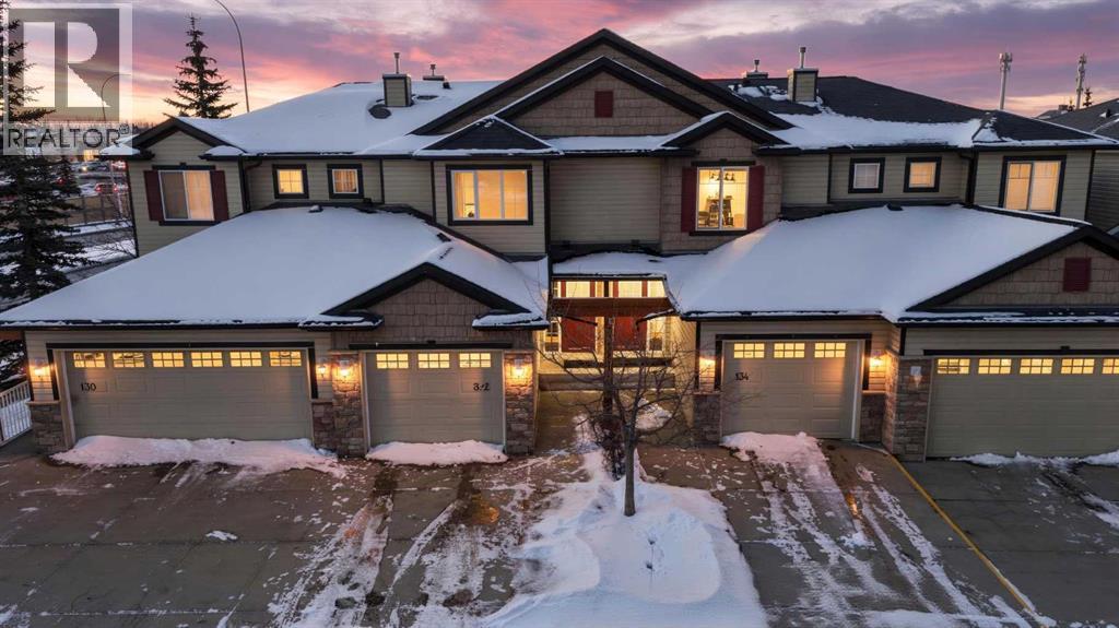 Single Family House for Sale in  Royal Birch Mount NW Royal Oak Calgary 