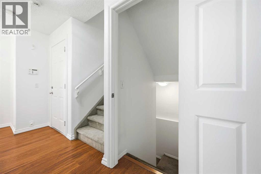 Single Family House for Sale in  Royal Birch Mount NW Royal Oak Calgary 