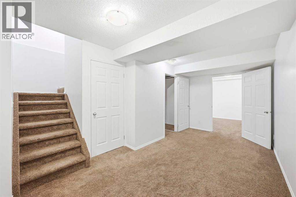 Single Family House for Sale in  Royal Birch Mount NW Royal Oak Calgary 