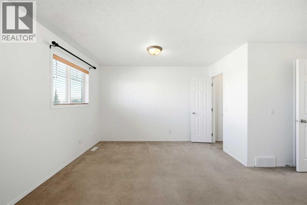 Single Family House for Sale in  Royal Birch Mount NW Royal Oak Calgary 