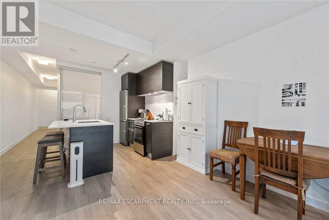 #206 57 ST JOSEPH STREET - 11