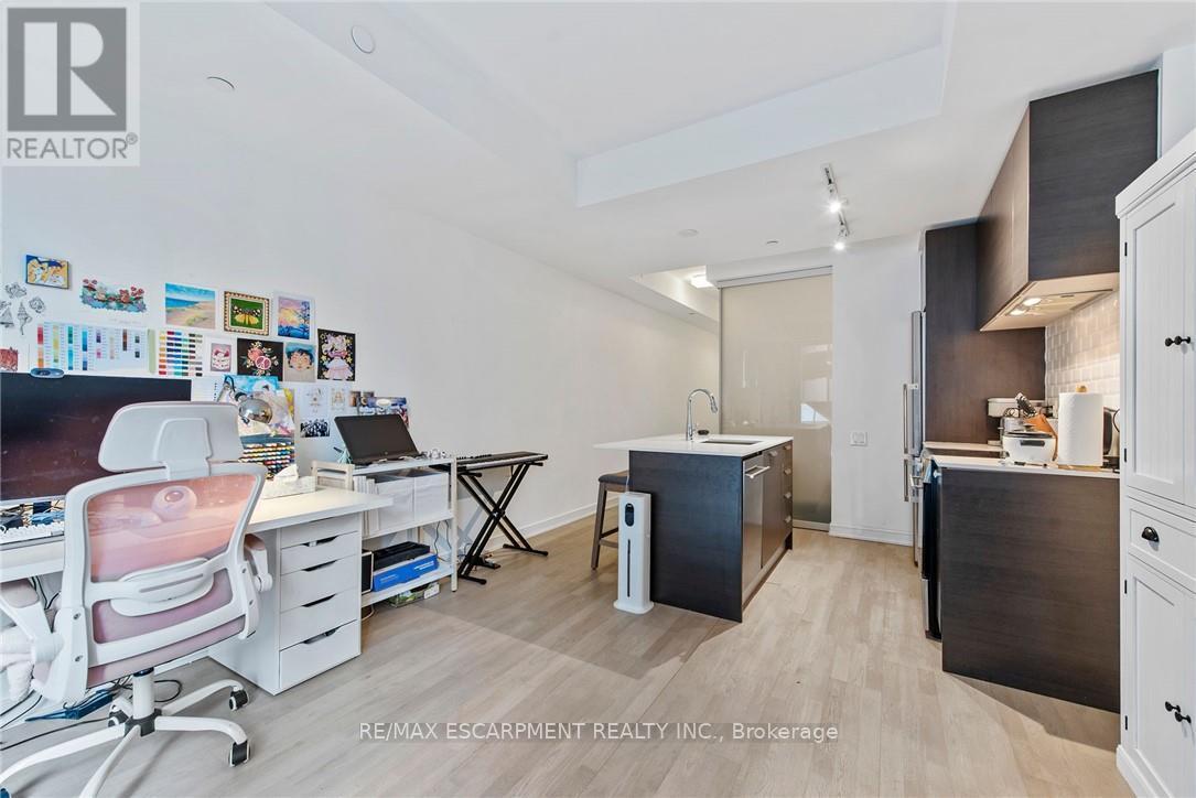 #206 57 ST JOSEPH STREET - 12