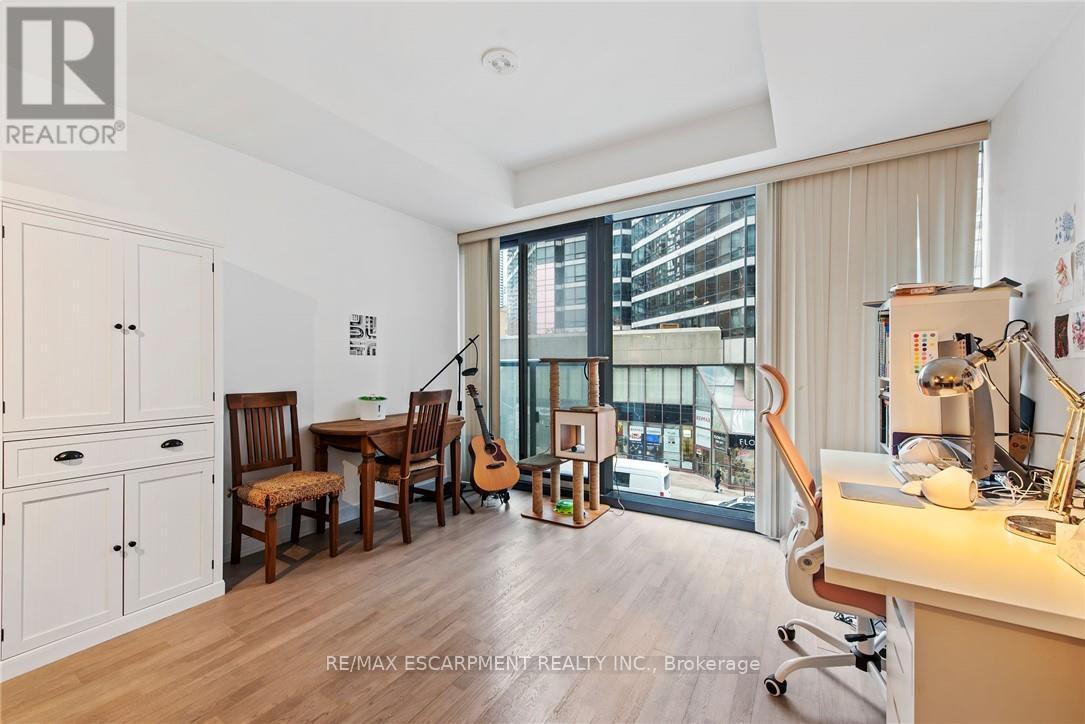 #206 57 ST JOSEPH STREET - 13