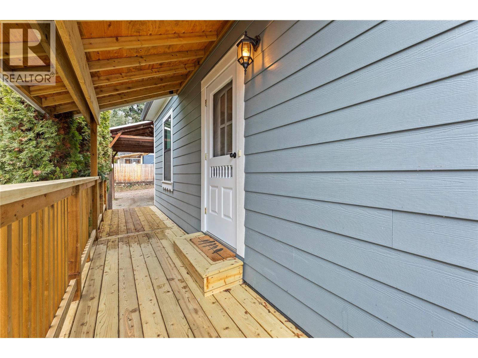 550 6 Street, Salmon Arm