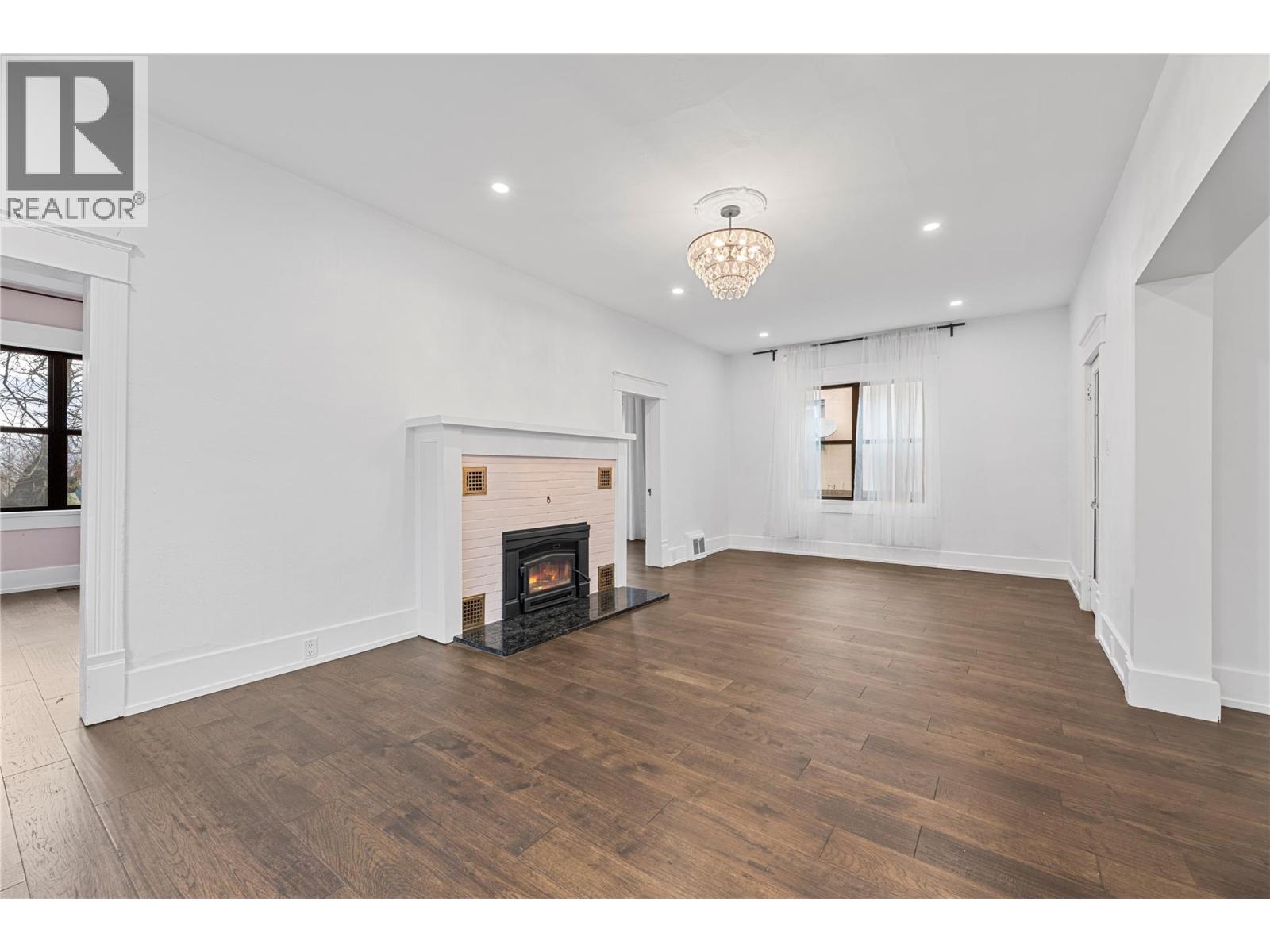 550 6 Street, Salmon Arm