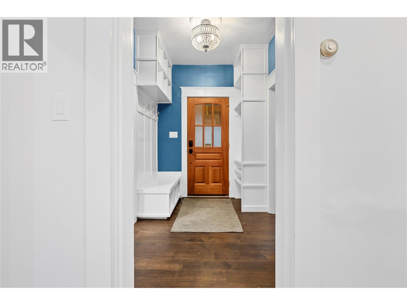 550 6 Street, Salmon Arm