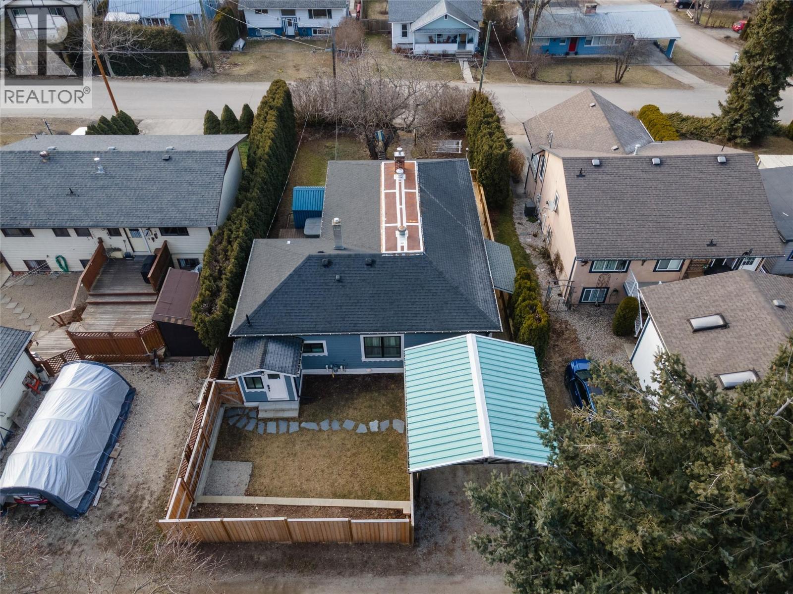 550 6 Street, Salmon Arm