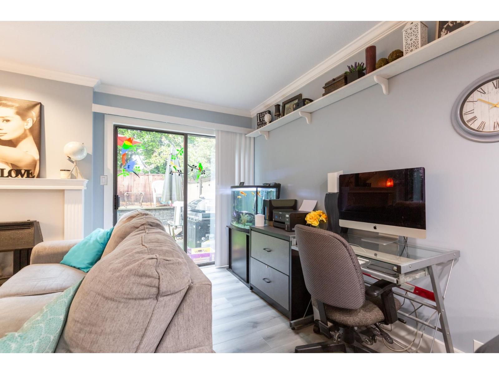 40 2998 MOUAT DRIVE — photo 13