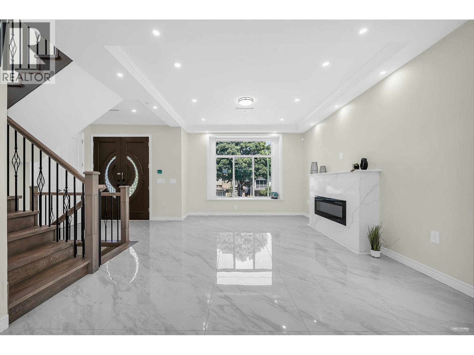 2936 E 2ND AVENUE, Vancouver