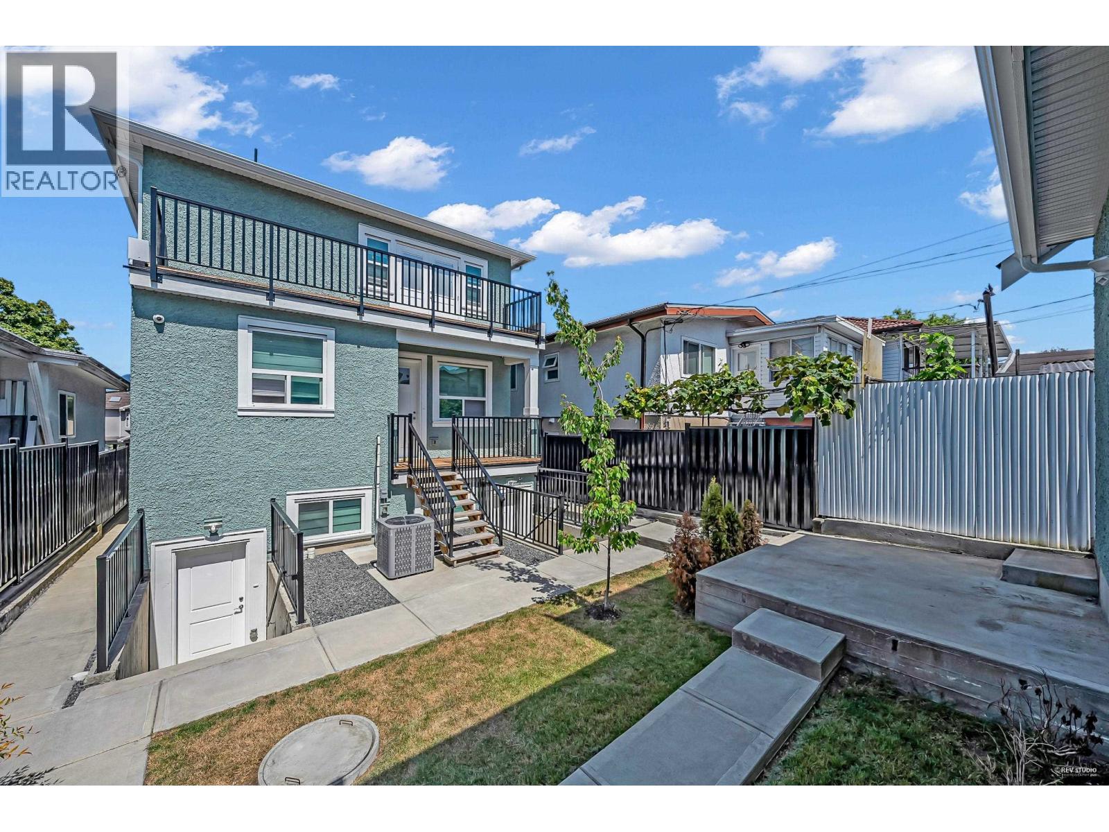 2936 E 2ND AVENUE, Vancouver