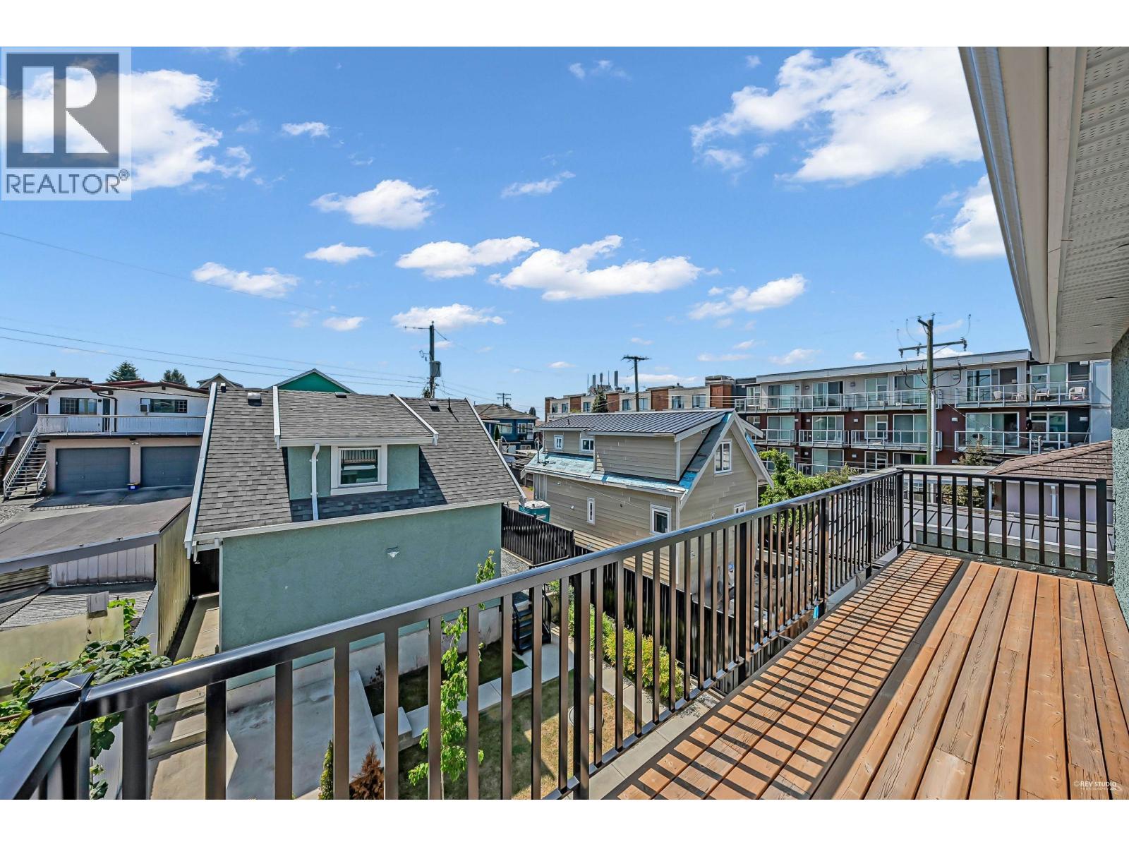 2936 E 2ND AVENUE, Vancouver