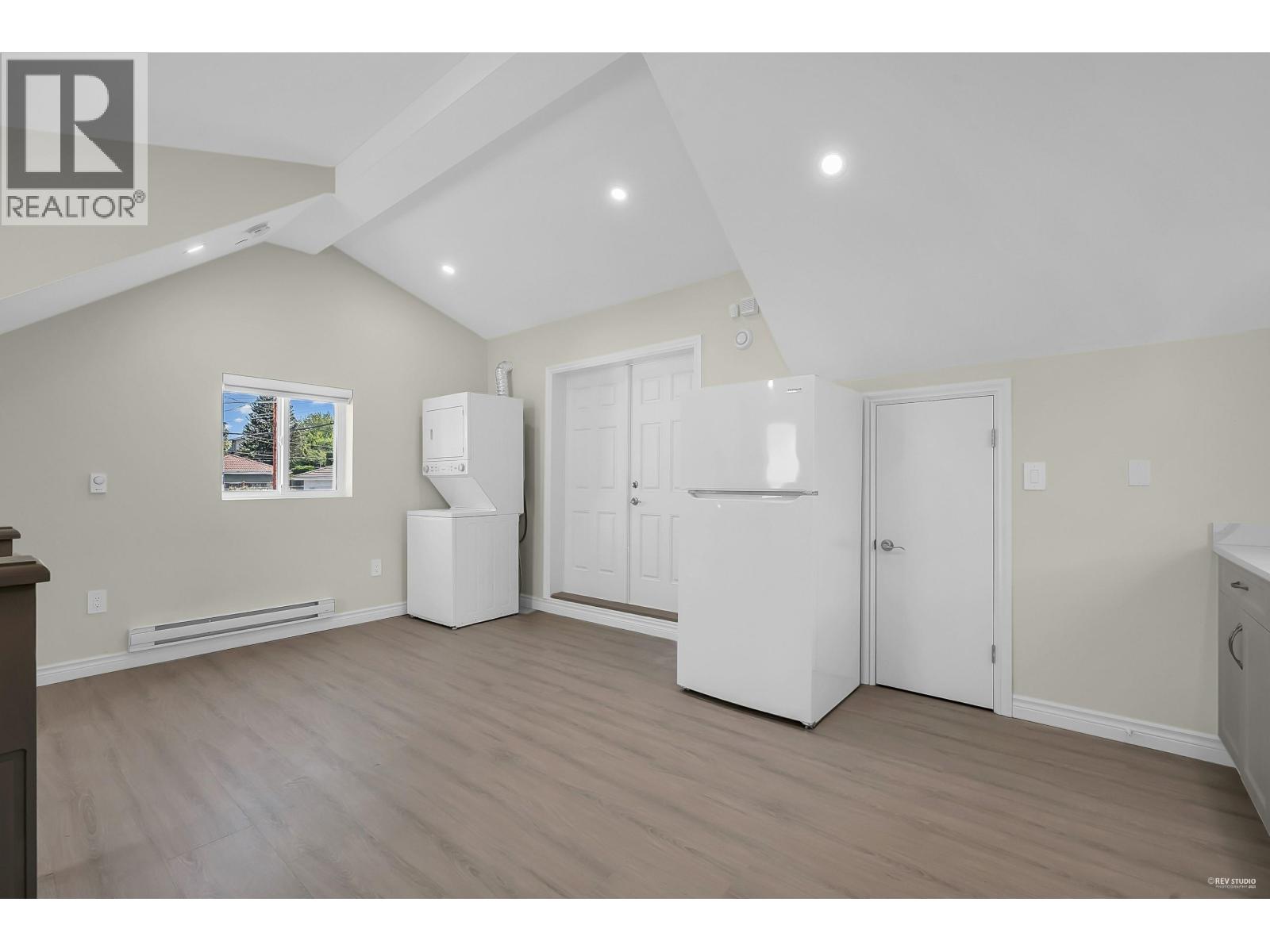 2936 E 2ND AVENUE, Vancouver