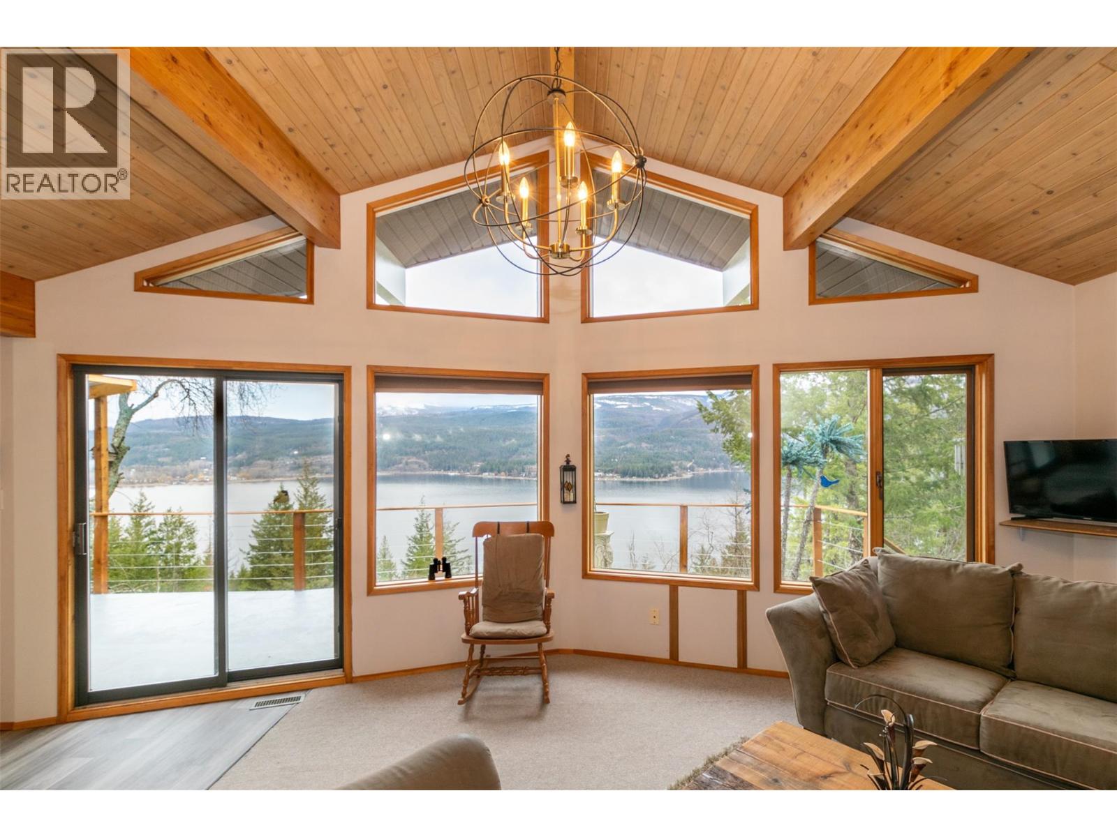 587 Mavis Drive, Sorrento