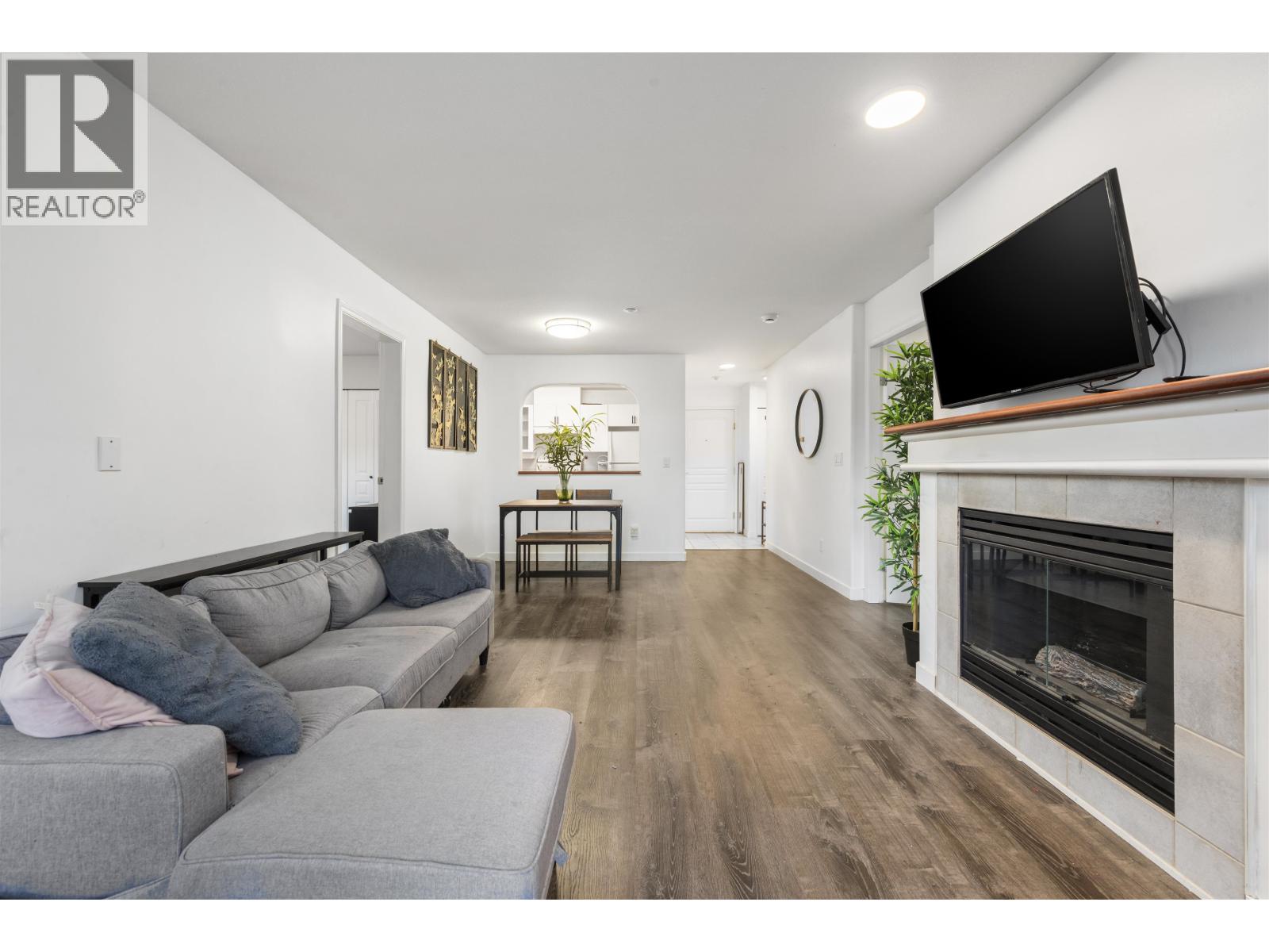 #104-12633 NO 2 Road, Richmond