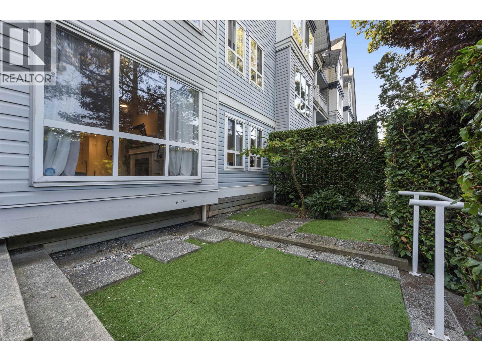 #104-12633 NO 2 Road, Richmond