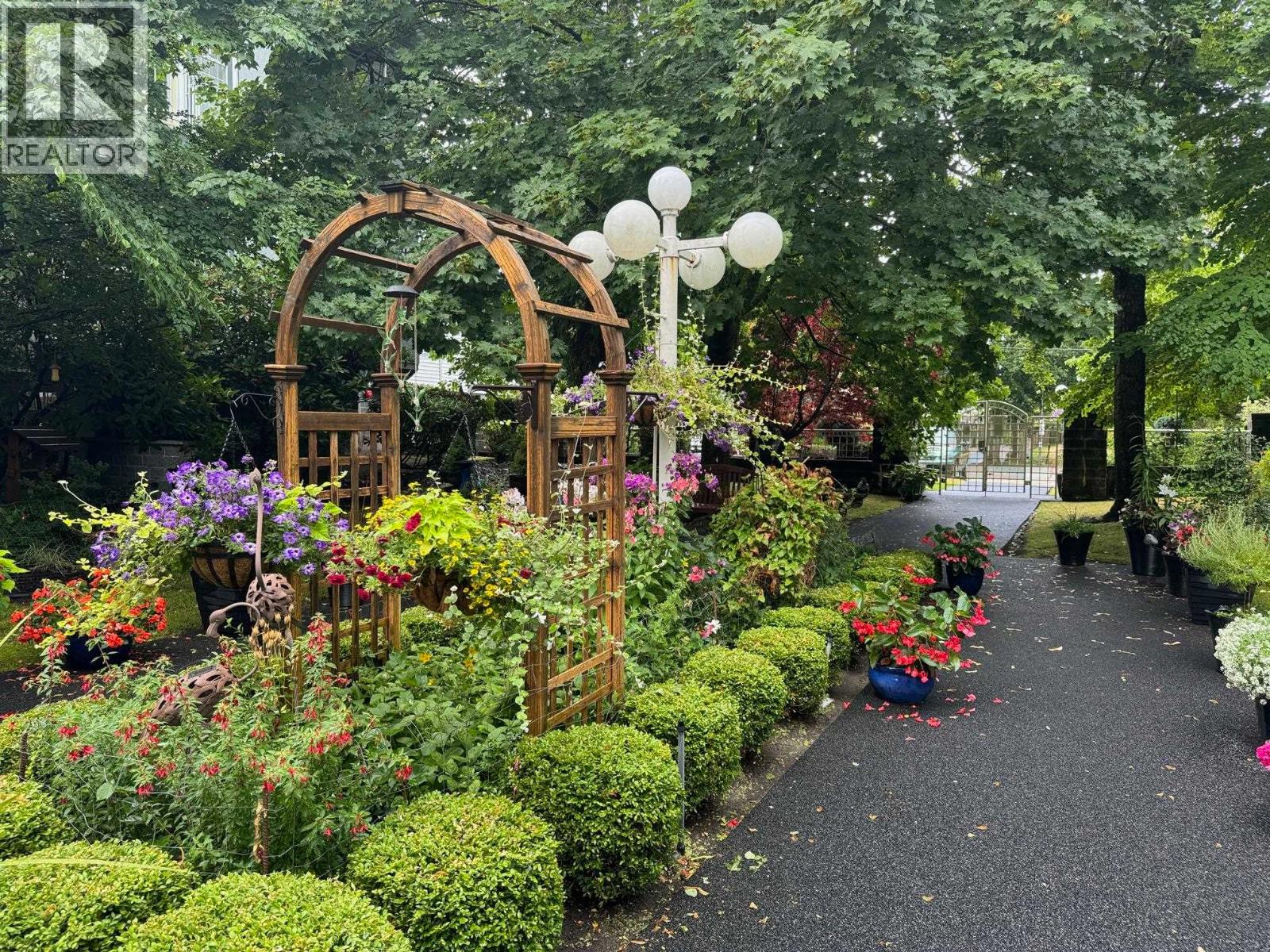 #202-7680 MINORU Boulevard, Richmond