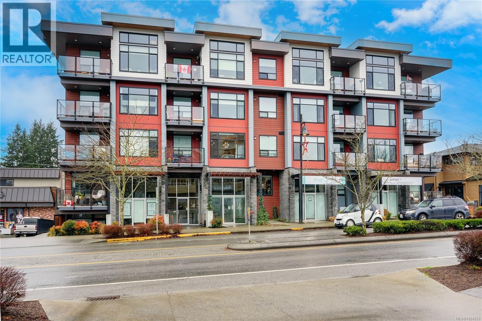 308 7162 West Saanich Rd, Central Saanich