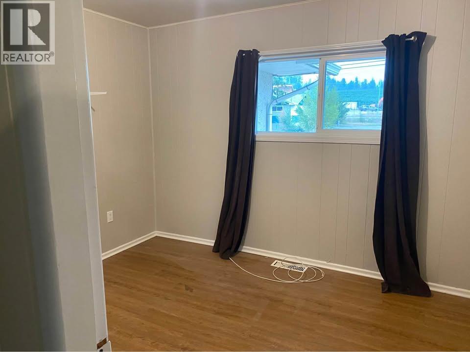  470 Snowsell Street North, Kelowna