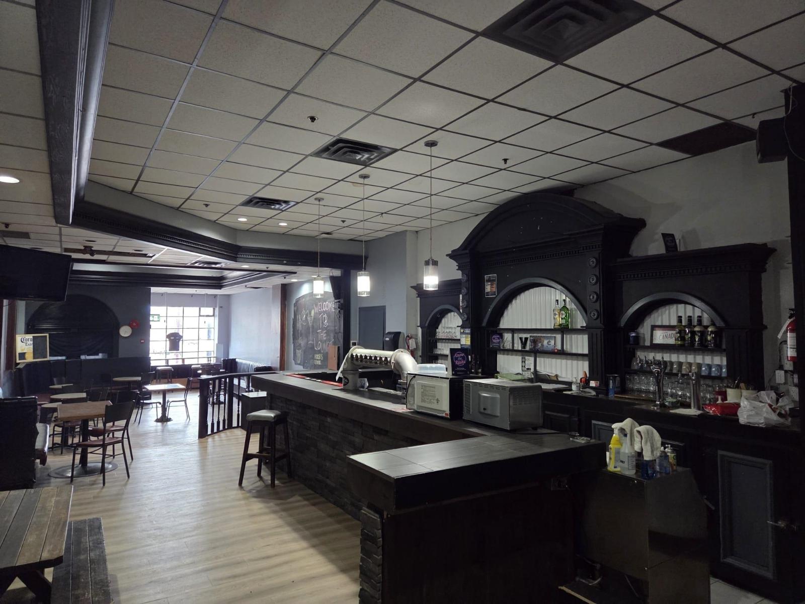 Retail for Rent in Surrey – 120 33790 ESSENDENE AVENUE, Surrey - Image 8