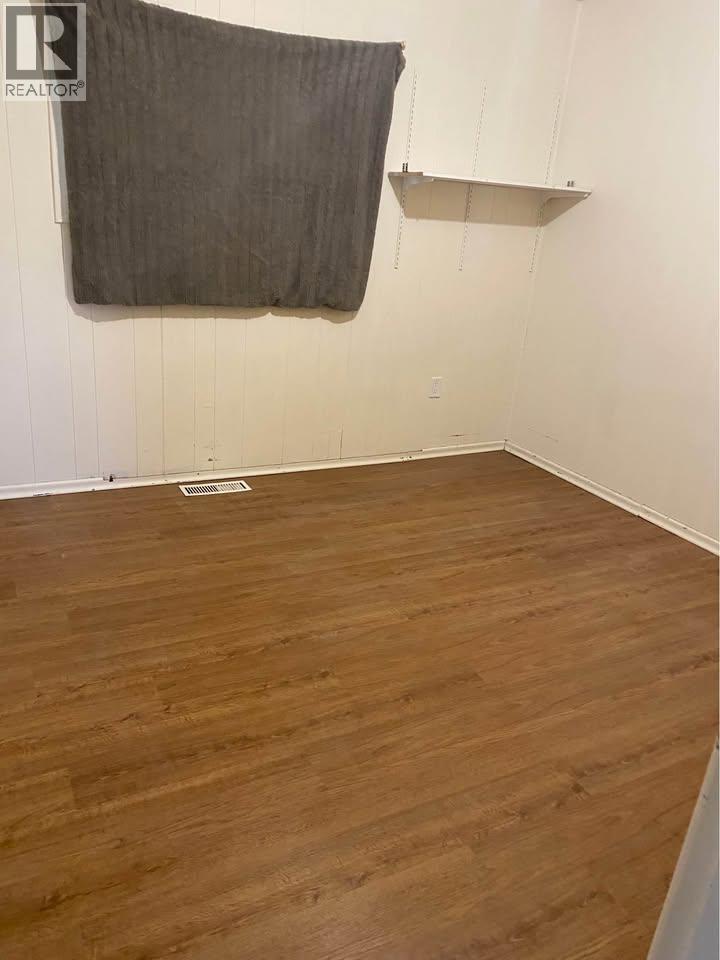  470 Snowsell Street North, Kelowna