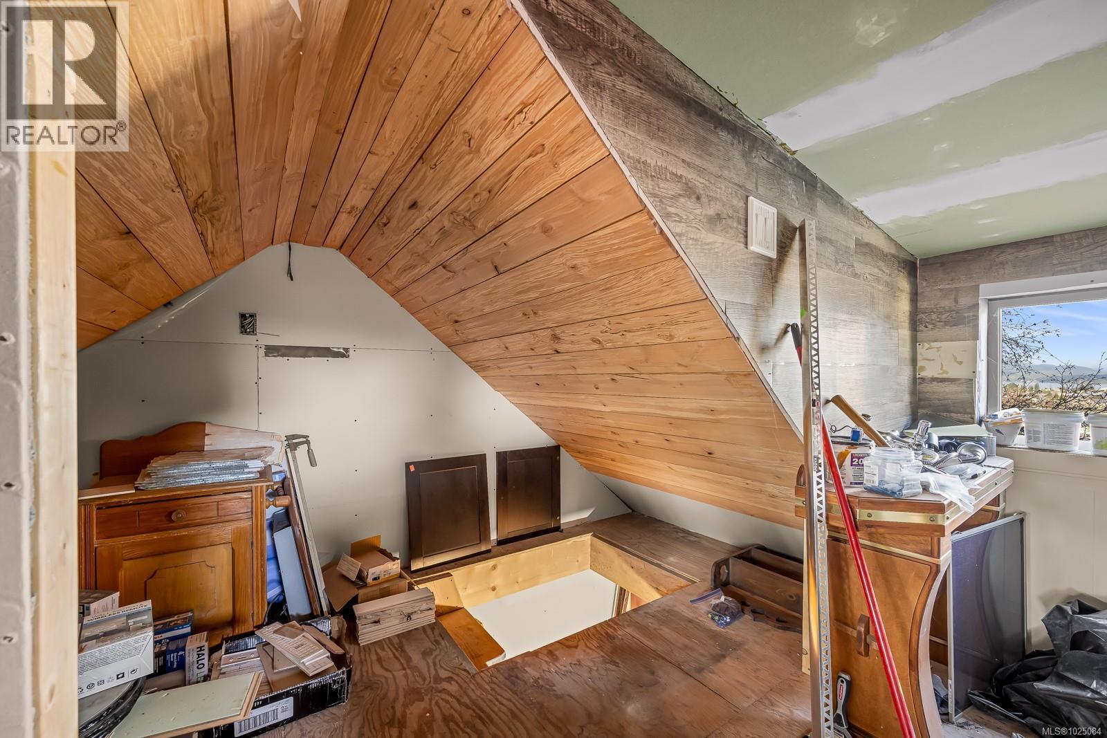 951 Dogwood St, Campbell River