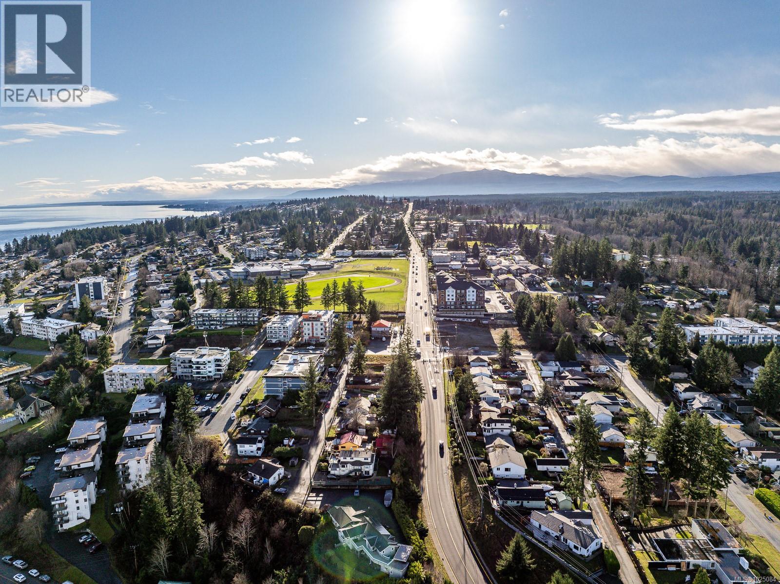 951 Dogwood St, Campbell River