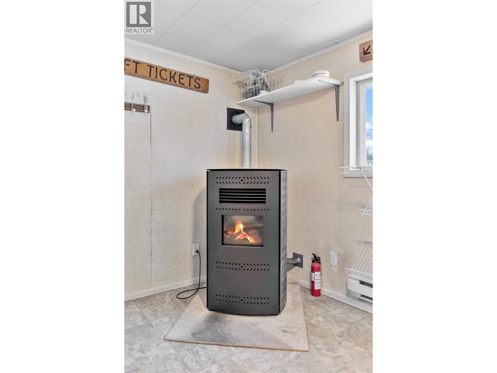 749 Big Eddy Road, Revelstoke