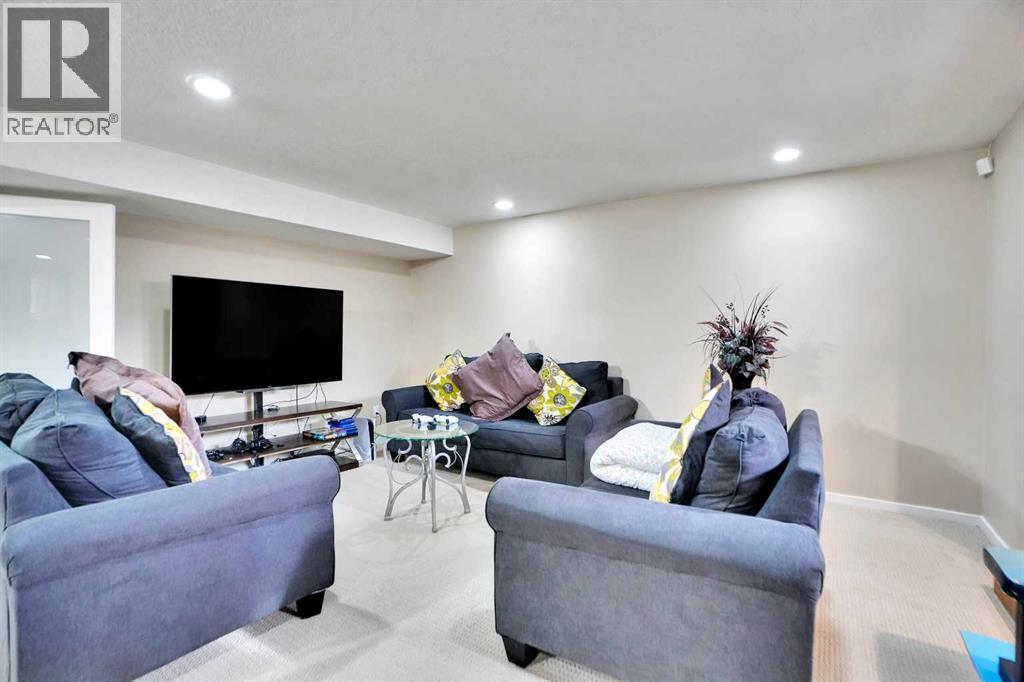 Single Family House for Sale in  Skyview Shores Rise NE Skyview Ranch Calgary 