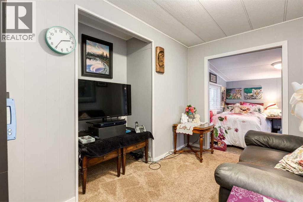 Single Family House Mobile Home for Sale in   Arbour Lake Road NW Arbour Lake Calgary 