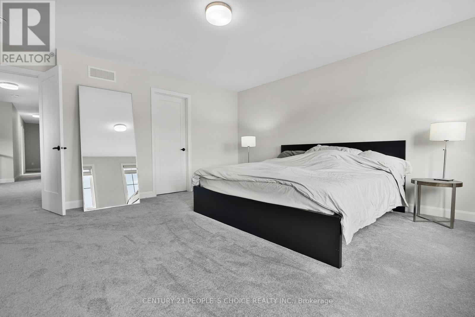 822 SENDERO WAY - 23