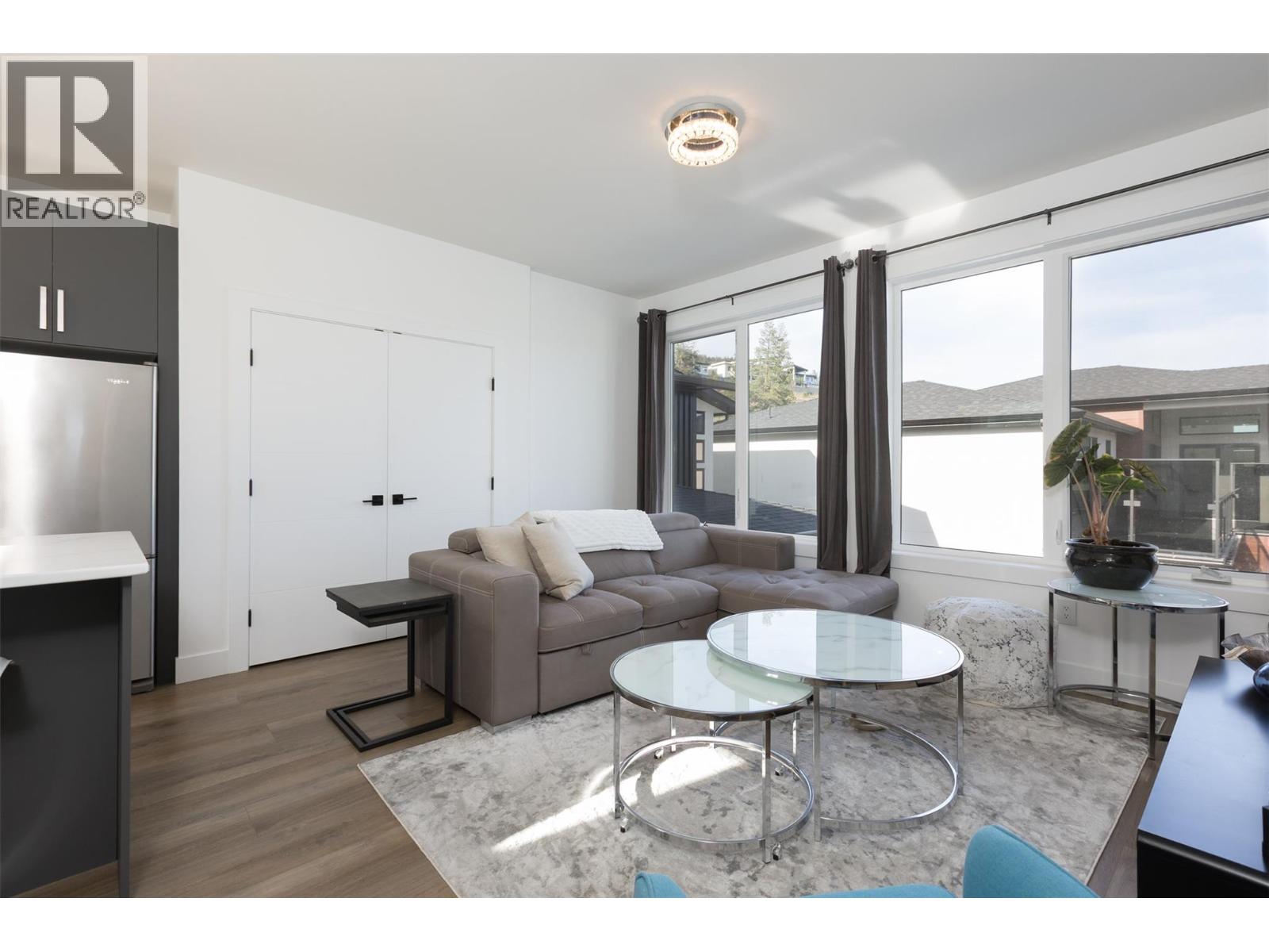  1584 Malbec Place, West Kelowna